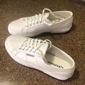 Superga white leather sneakers. Go with everything; perfect for Fall!